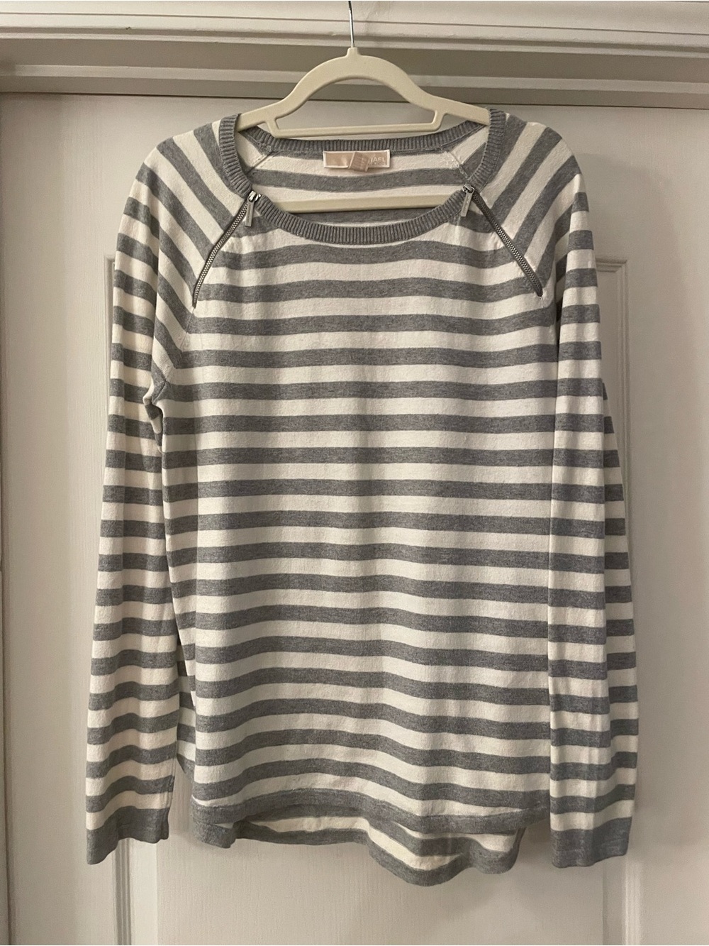 Michael Kors Gray & White Striped Zip-Shoulder Sweater Size XL